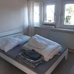 Apartamento Terrassenwohnung - Zentral, Modern, Schnelles Internet, Anliegerparken *