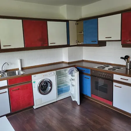 Terrassenwohnung - Zentral, Modern, Schnelles Internet, Anliegerparken *