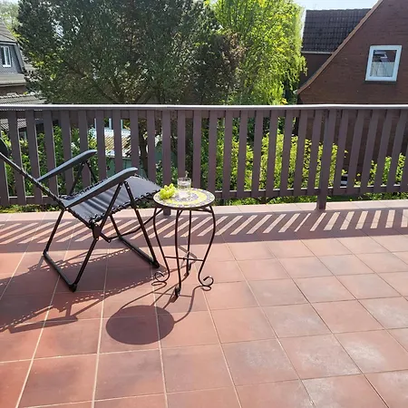 Terrassenwohnung - Zentral, Modern, Schnelles Internet, Anliegerparken Glückstadt
